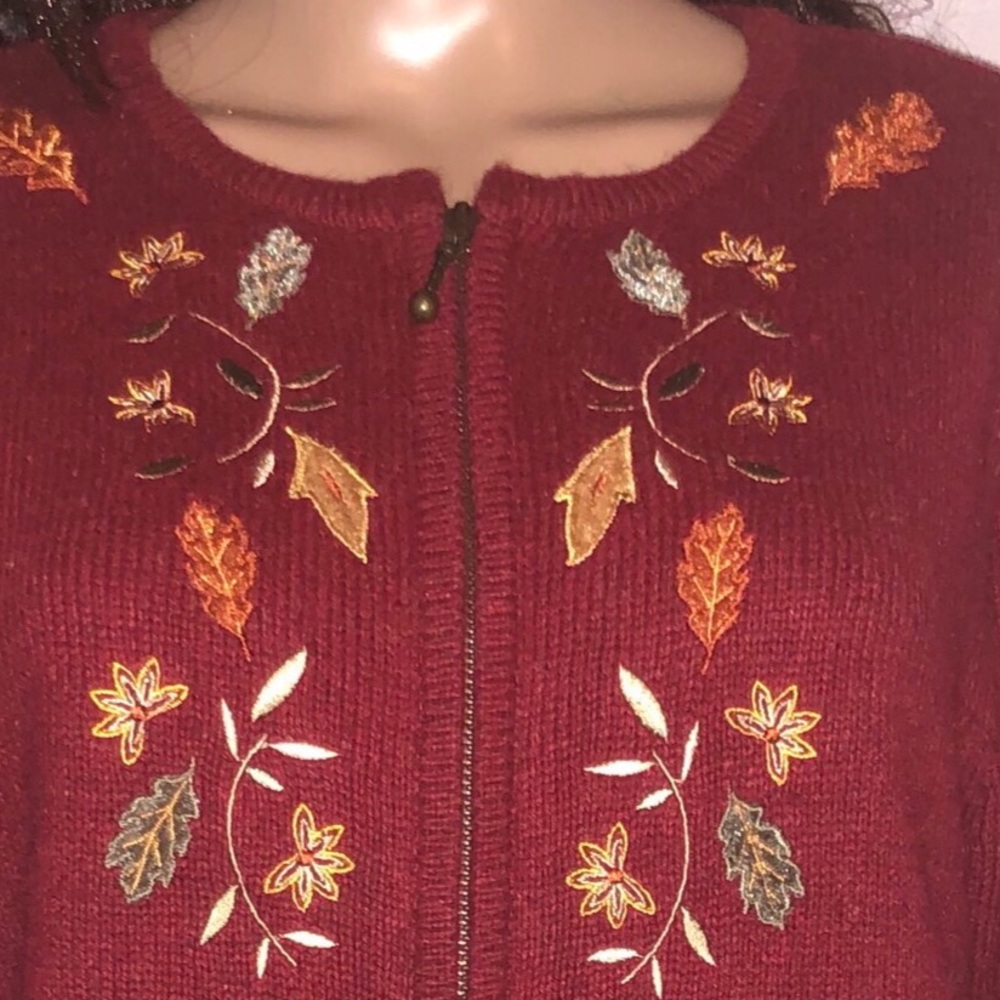 Detailed Zippered Red Sweater Jacket NWT - Picture 2 of 5